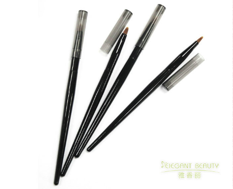 唇刷的正確使用方法及如何進(jìn)行日常保養(yǎng)你知道嘛？